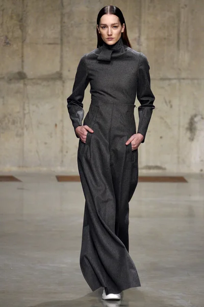 Look 29